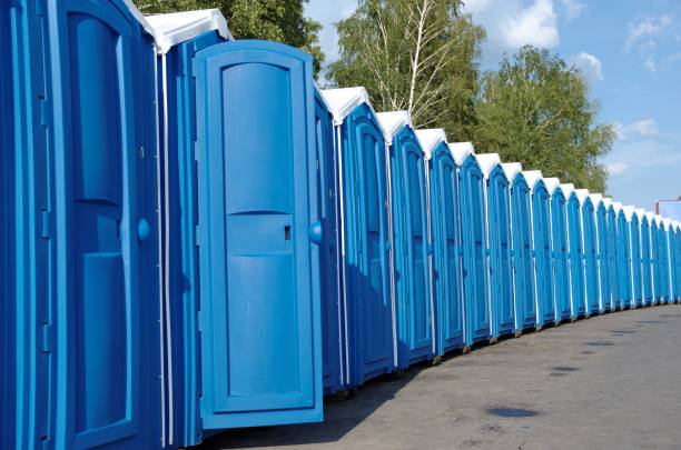 Portable bathroom rental in Grove, OK